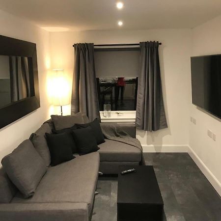 L&H Apartments Инвернесс Экстерьер фото
